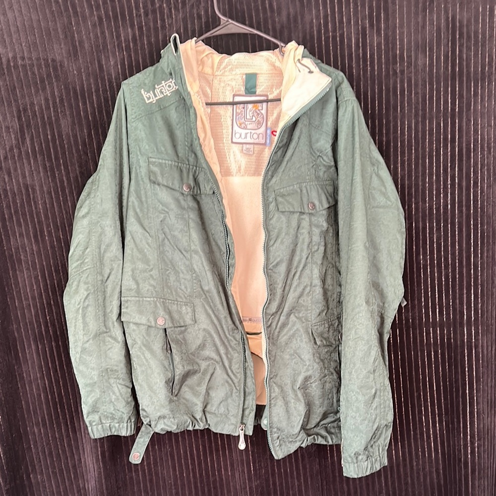 VINTAGE RARE Burton Women’s Snowboard Jacket – Green Tech Feature (Size L)